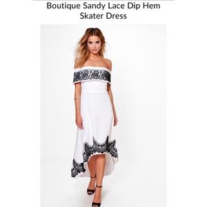 NWT BoohooBoutique Lace Black White Shoulder bride